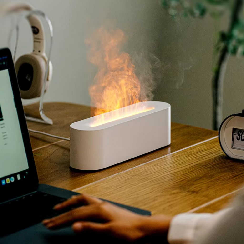 AuraFlame Lampa Aromatyczna | Efekt Płomienia LED, Dyfuzor Zapachowy 3