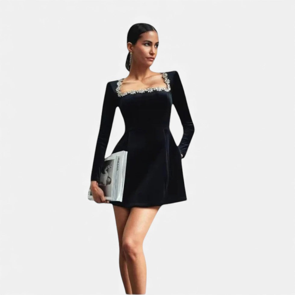 Czarna Aksamitna Sukienka Mini dla Kobiet | Ozdobne Kamienie, Elegancka na Wesele 3