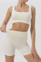 Ewa Women's Sports Set | Seamless, Breathable Fabric 7