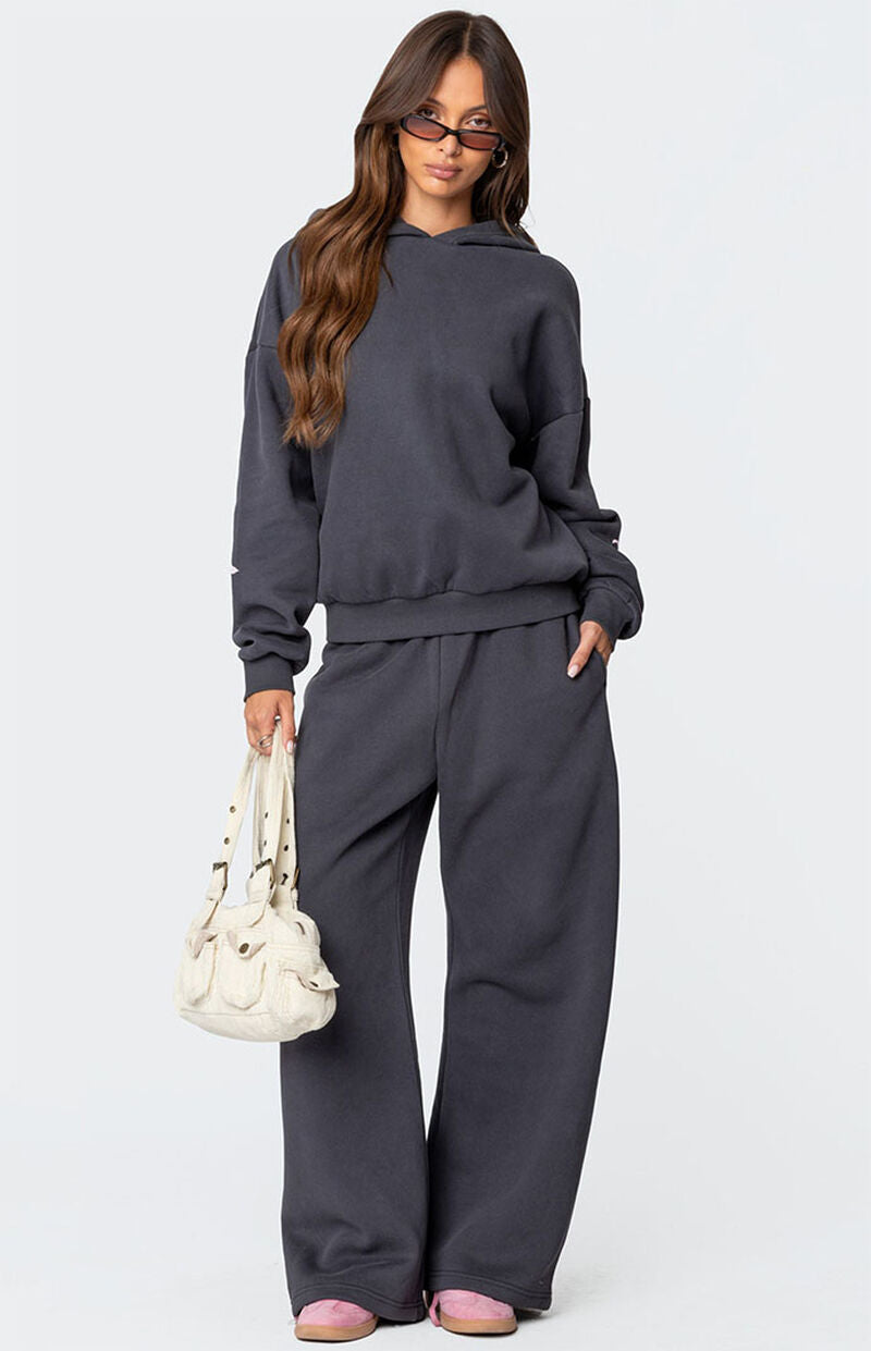 Kobiece Loungewear | Oversize Bluza z Kapturem i Szerokie Spodnie 1