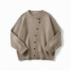Kobiecy Oversize Kardigan z Asymetrycznymi Guzikami-Women's Cardigan-Moda Perla-Moda Perla