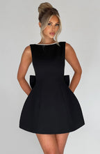 Kylie Damska Sukienka Mini | Strukturalny Krój, Elegancka na Wesele 3