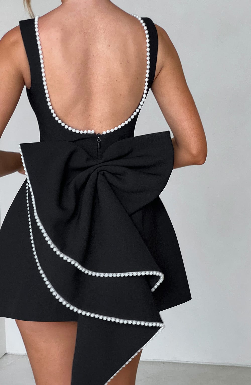 Kylie Damska Sukienka Mini | Strukturalny Krój, Elegancka na Wesele 6