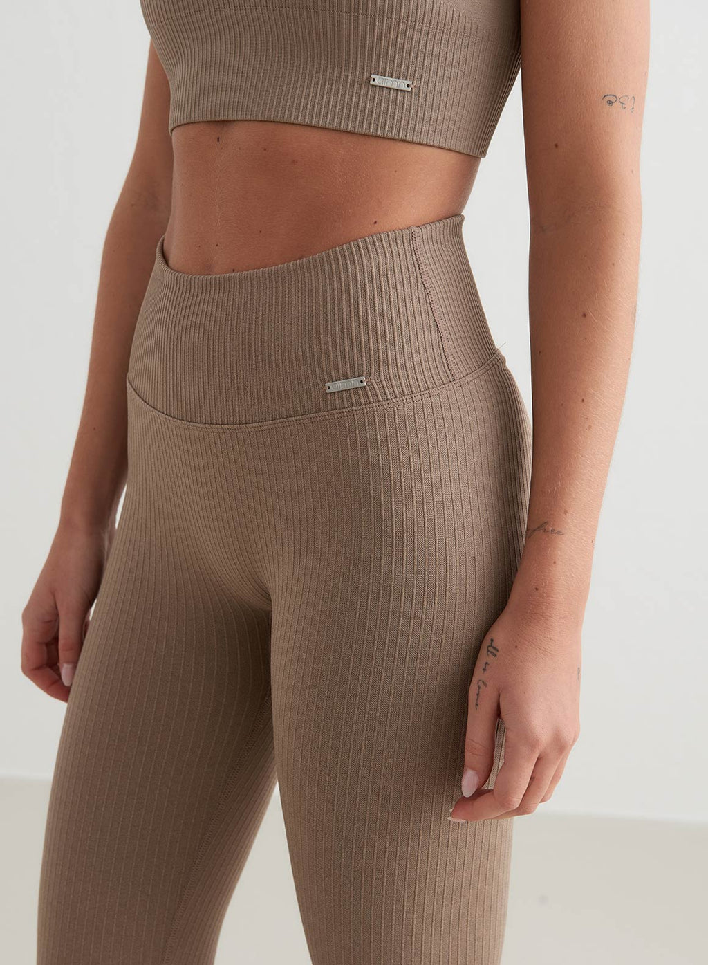 Noa Women's Legginsy | Elastyczny Materiał 2