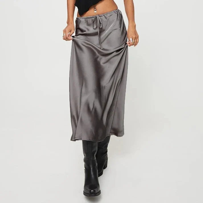 Satynowa Spódnica Maxi z Wysokim Stanem z Jedwabiu Ice-skirts-Moda Perla-Moda Perla